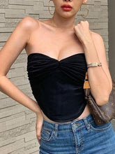 Camiseta sin mangas sexy con escote en V y malla hueca para chica