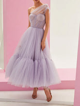 Slim sleeveless evening dress