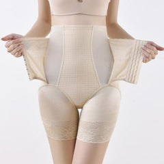 Parte inferior moldeadora de malla en contraste con cierre frontal