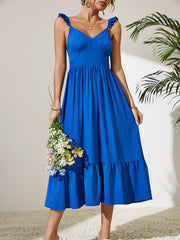 Vestido de encaje con tirantes y vuelo en color liso