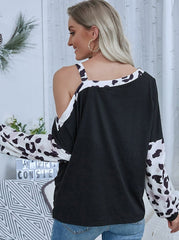 Top con hombros descubiertos y estampado de leopardo