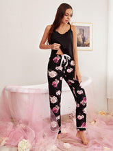 Conjunto de pijama con camisola decorada con encaje y pantalón floral