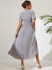 V-Ausschnitt Blumen Kurze Ärmel