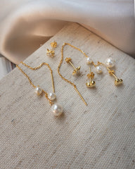 Mini pendientes de corazón dorados