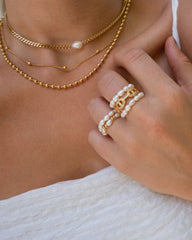 Lilly Choker