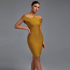 Gestreiftes Mini-Bandagekleid mit kurzen Ärmeln und Trägern