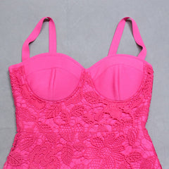 Vestido midi de encaje sin mangas con tirantes y vendaje PZL2937