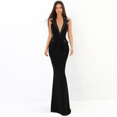 Vestido maxi con cuello halter, sin mangas y espalda descubierta SJ031804