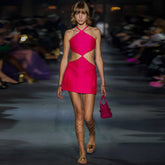 Ärmelloses Mini-Bandage-Kleid mit Riemchen und rückenfreiem Schnitt SJ050301