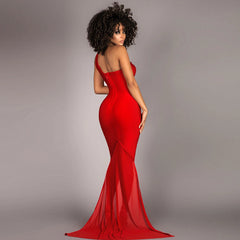 Ärmelloses Maxi-Bandagekleid mit einer Schulter und Metallnieten