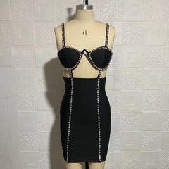 Ärmelloses Mini-Bandagekleid mit Cut-Outs und Trägern