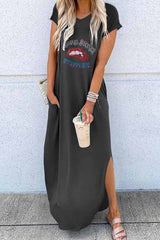 Vestido suelto con estampado de cartón