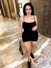 Einfarbiger Jumpsuit mit Hosenträgern und Stretch