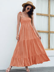 Vestido casual con top de tubo sin tirantes