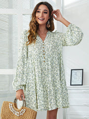 Vestido holgado informal con escote en V y estampado floral