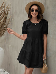 Vestido europeo con falda acampanada y mangas abullonadas