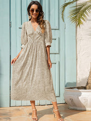 Vestido estampado de manga media con vuelo