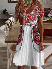 Bohemian V-Ausschnitt Panel Off-Shoulder Kurzarmkleid