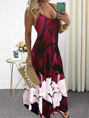 Vestido floral con tirantes y escote en V