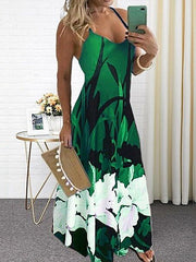 Vestido floral con tirantes y escote en V