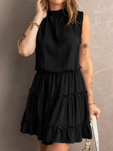 Ärmelloser Rock mit Rüschen und hoher Taille