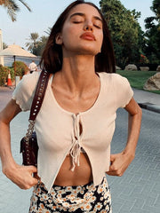 Blusa de manga corta estilo cárdigan corto de calle