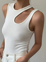 Top ajustado de mujer con cuello redondo irregular, color sólido y forro, largo medio