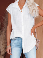 Camisa informal de manga corta con botonadura sencilla de color liso para mujer