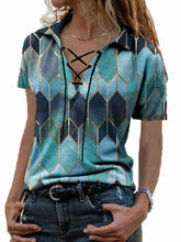 Camiseta urbana informal holgada con cuello en V y mangas cortas con cordones