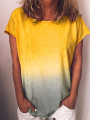 Lässiges, lockeres T-Shirt mit kurzen Ärmeln