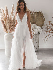 Neckholder-Kleid mit Öffnung