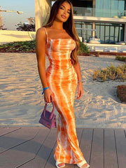 Vestido midi con cuello halter, espalda descubierta, fino y adelgazante con estampado