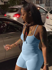 Einfarbiger Jumpsuit mit Hosenträgern und Stretch