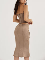 Temperamentvoller zweiteiliger Rock