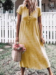 Vestido de cuello redondo y manga corta