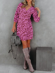 Vestido casual estampado con cuello en V