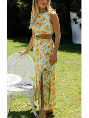 Ärmelloses, taillenlanges Kleid