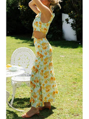 Ärmelloses, taillenlanges Kleid