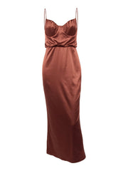 Vestido con tirantes en la cintura y espalda descubierta