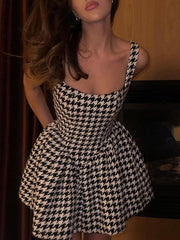 Backless Swallow Gird Slim Dress