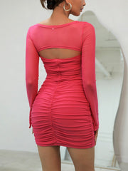 Vestido cruzado en la cadera, plisado, de cintura alta y color rojo rosa