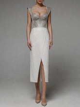 Elegantes rückenfreies Hüftkleid