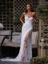 Vestido de novia romántico y glamoroso