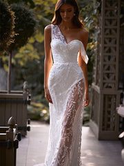 Romantic Glamorous Perspective Wedding Dress