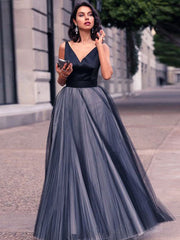 V-neck Lace Blue Temperament Evening Dress