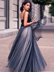 V-neck Lace Blue Temperament Evening Dress