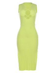 Modisches, ärmelloses, eng anliegendes Kleid mit Rundhalsausschnitt und Aussparungen