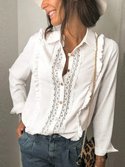 Einfarbiges Hemd mit langen Ärmeln und Spitzeneinsatz