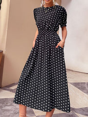 Vestido ajustado vintage de lunares negros