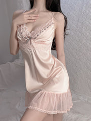 Pijama de malla con panel de satén dulce y escote en V profundo